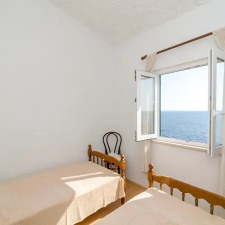 Jasminka - Three Bedroom With Terrace And Sea View Nyaraló Potomje